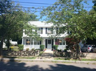 1 Eagle St, West Roxbury, MA 02132