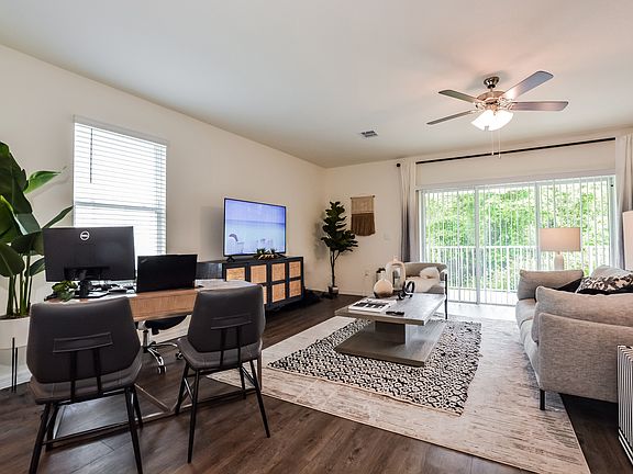 2nd image of 174 Ormond Grande Blvd