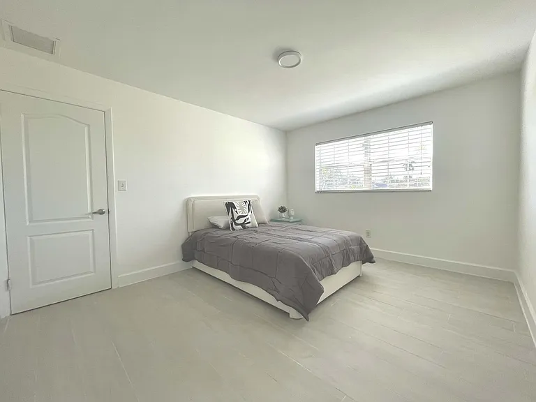 1772 Inlet Dr — Photo 11