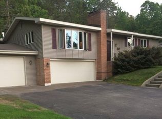 2121 Dunedin Ave, Duluth, MN 55803