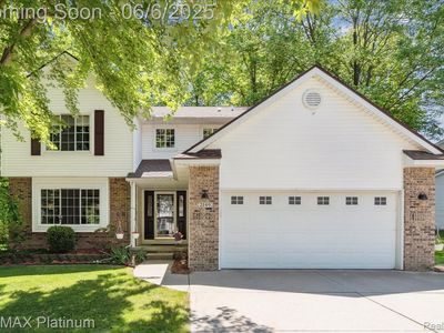 2149 Laurel Oak Dr, Howell, MI, 48855