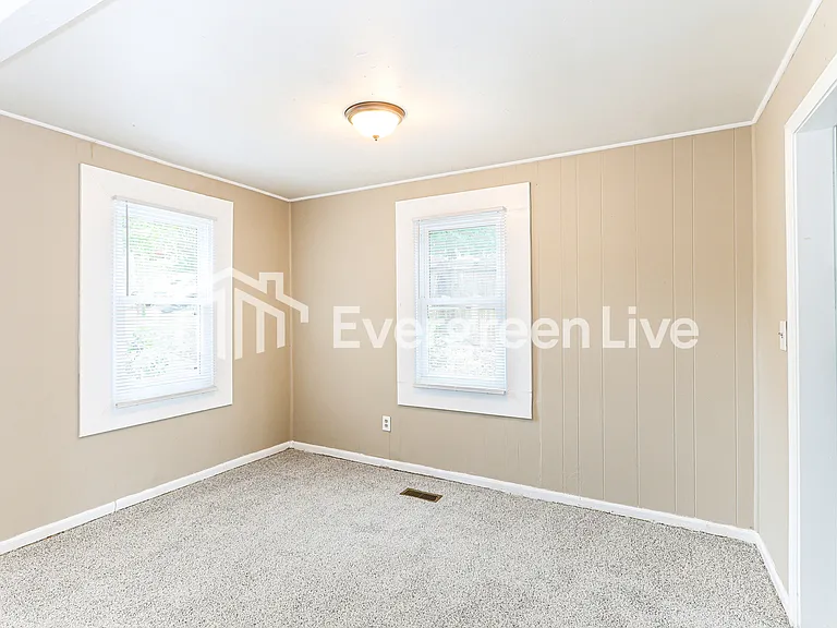 1254 Melody Ln — Photo 7