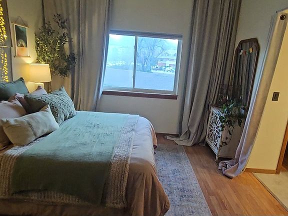 2nd image of 505 Manhattan Dr APT 201
