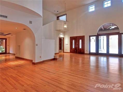 4th image of 16 E Sunrise Ave