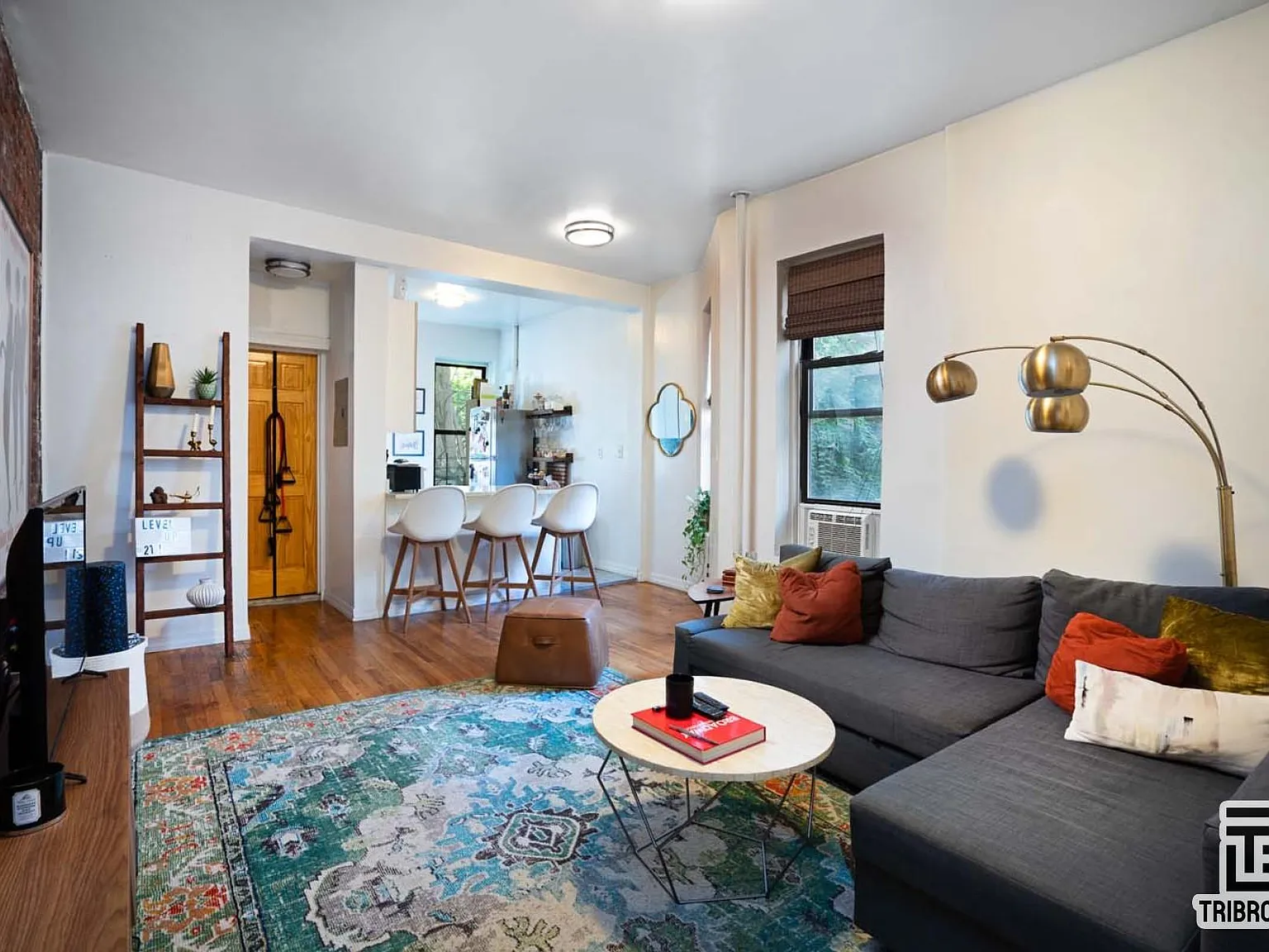 460 West 49th Street — Photo 4