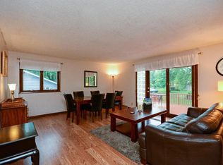 1824 Yellowstone Trl, Minneapolis, MN 55444