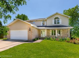 24937 Mathews Ct, Plainfield, IL 60585