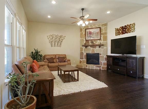 5th image of 7016 Reatta Ct