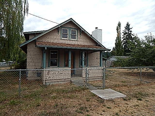 1st image of 301 Olive St E