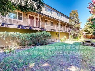 8045 Beverly Dr APT 3, Rohnert Park, CA 94928