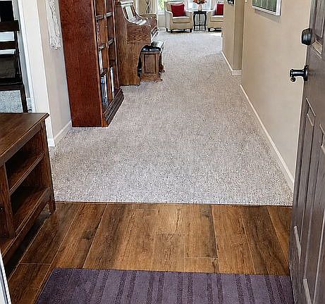 Welcome! 9' Door/6' Entry. 