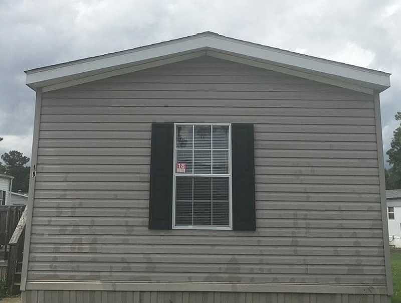 2nd image of 216 Princess Ln