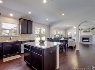 7954 Headwaters Trl, San Antonio, TX 78254