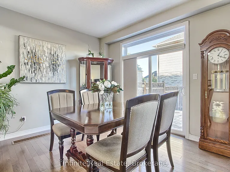380 Lake St #11 — Photo 16