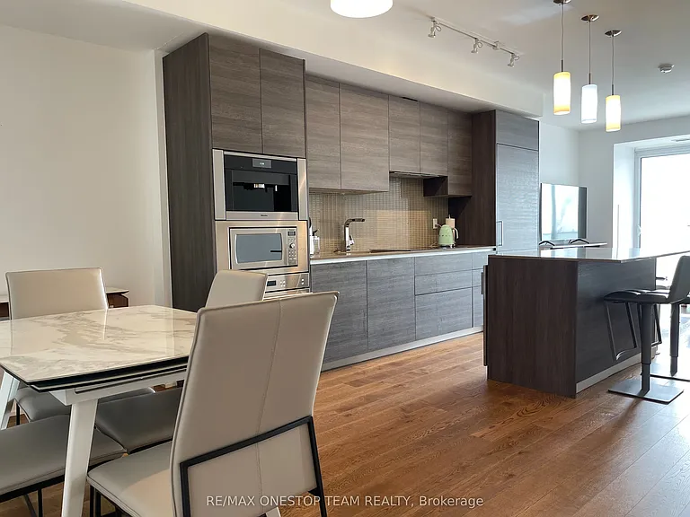 200 Bloor St W #2902 — Photo 5