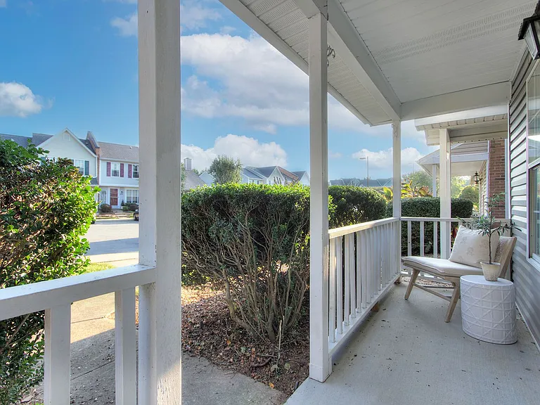 8268 Golf Ridge Dr — Photo 4
