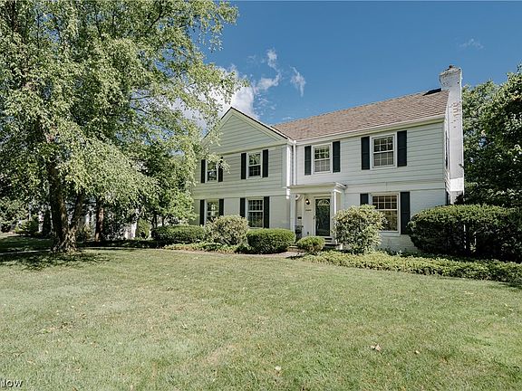2nd image of 21249 Colby Rd
