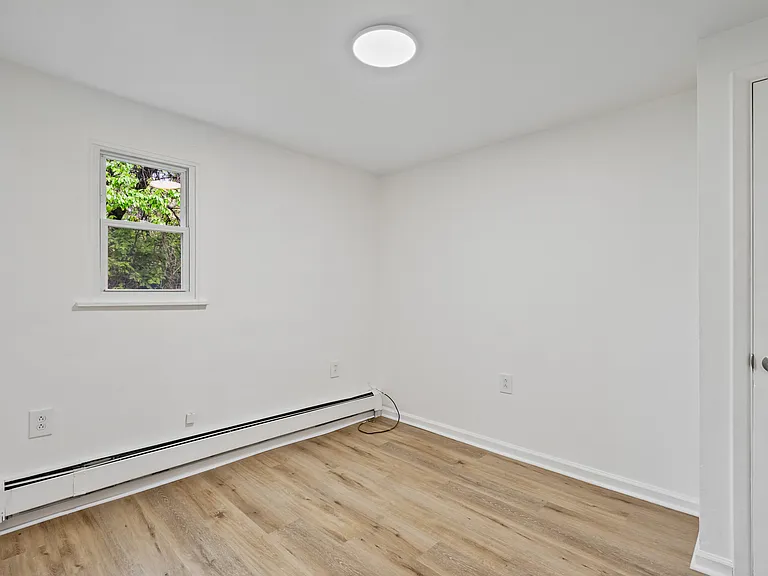 441-443 445 Library St #6 — Photo 7