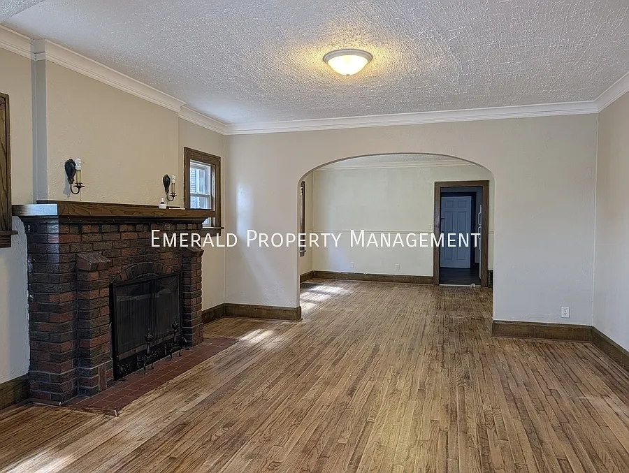 2 bed, $1,250 — Photo 4