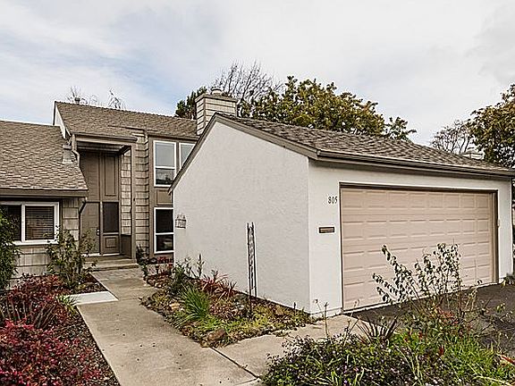 3rd image of 805 Cortez Ln