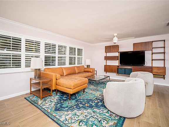 5th image of 1024 El Mar Ave