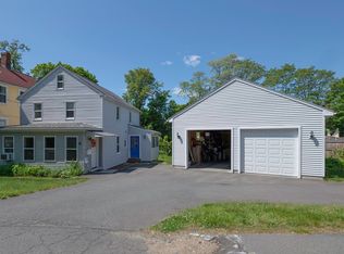 61 Hawley St, Northampton, MA 01060