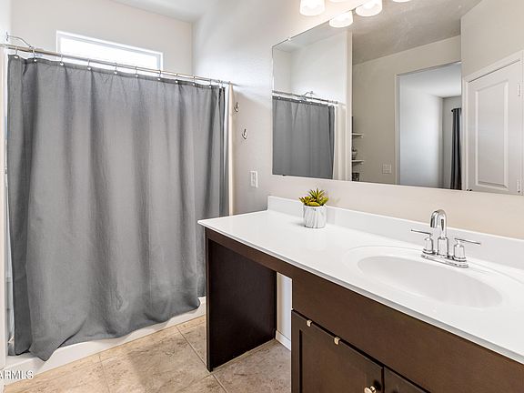 4th image of 4708 W CINNAMON Avenue