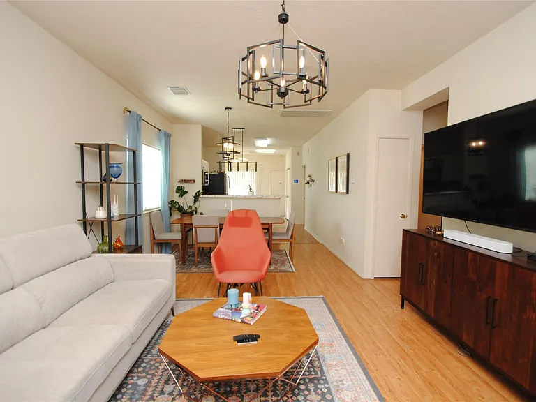 6363 Provident Green Dr — Photo 5