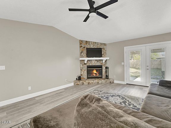 3rd image of 5119 Marla Dr