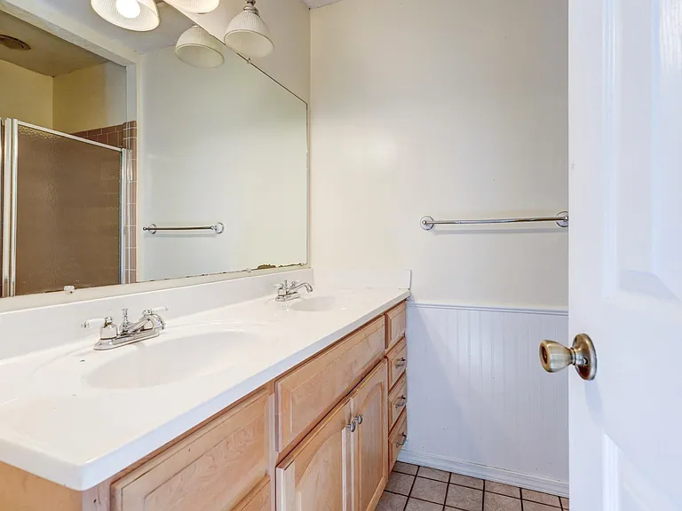 3206 S 148th East Pl — Photo 17