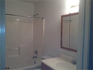 3rd image of 130 Kingston Way
