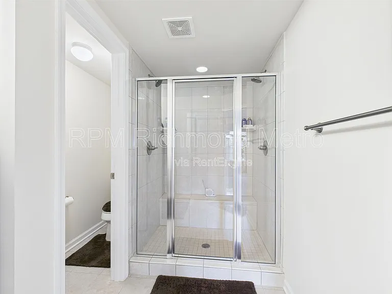 2200 Liesfeld Pkwy — Photo 43