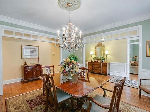 5th image of 1578 Greensboro Way