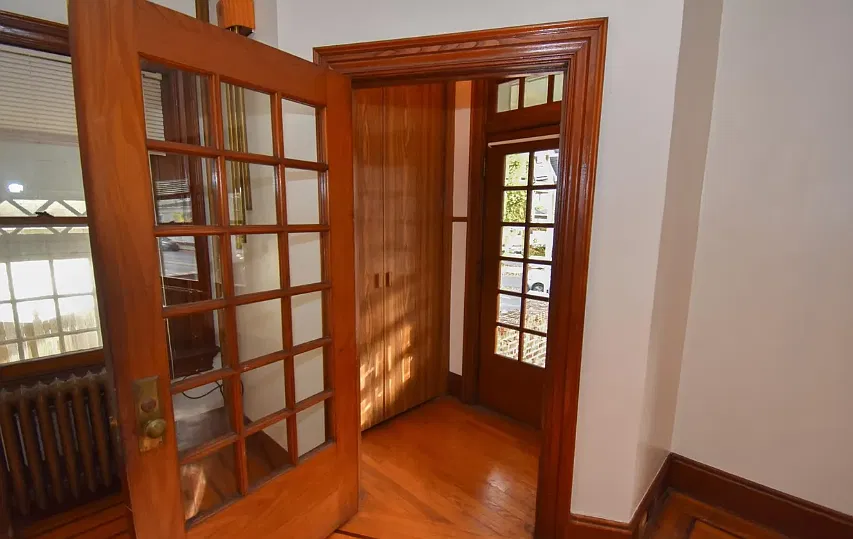 2 bed, 1200 sqft, $1,995 — Photo 4
