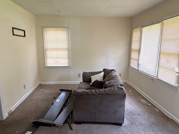 2nd image of 1830 Kitchens Rd