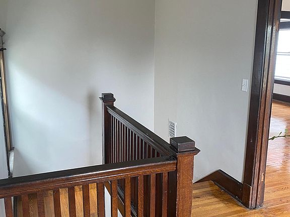 3rd image of 236 N Park Ave APT 2