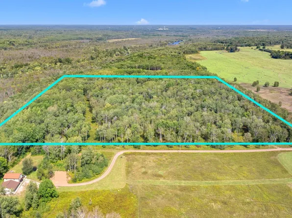 Roberts Rd, Hinckley, MN 55037