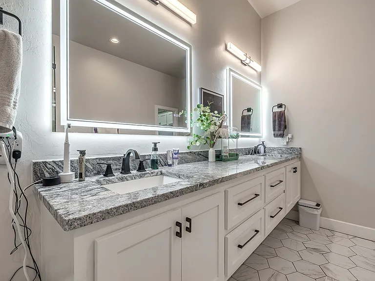 4001 Timber Valley Dr — Photo 22