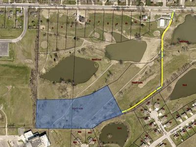 1612 Country Club Dr, Pleasant Hill, MO, 64080