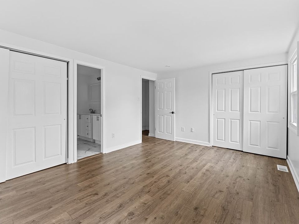 1st image of 6 Radcliff Pl