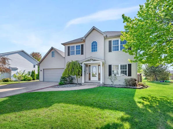 5 Memory Ln, Streator, IL 61364