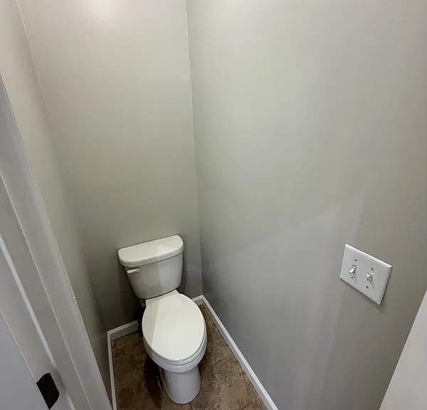 212 Kensington Trce — Photo 21
