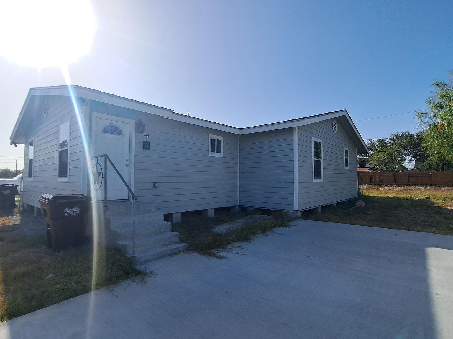 314 E Avenue B APT B, Kingsville, TX 78363 Zillow