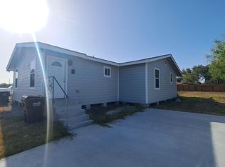 314 E Avenue B APT B, Kingsville, TX 78363