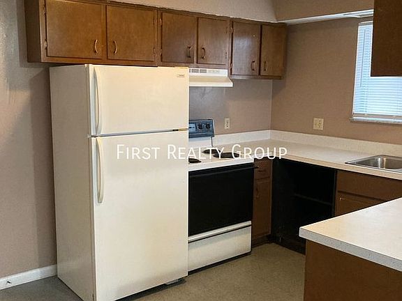 5th image of 518 Heather Dr APT 6