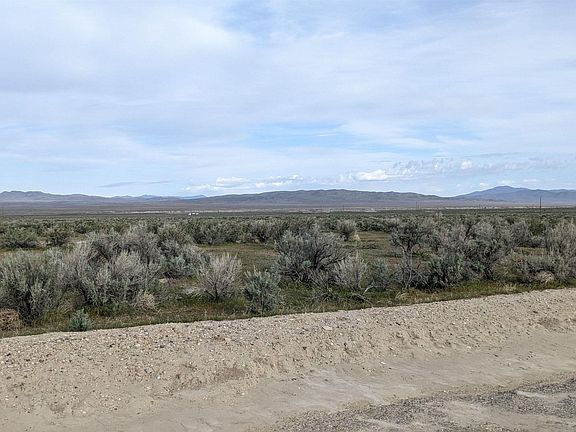 2nd image of 21845 Tungston Ct