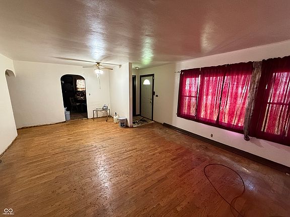 2nd image of 1227 W 9th St