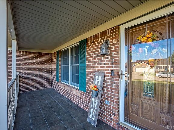 4th image of 3209 Sioux Dr