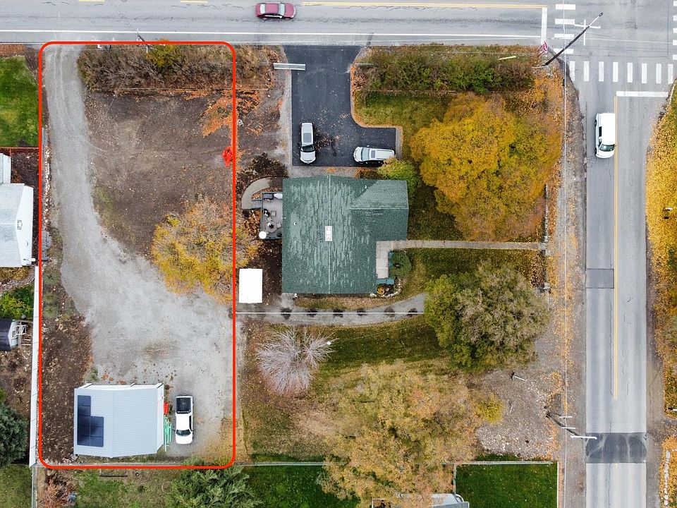 2nd image of 13814 E Wellesley Ave