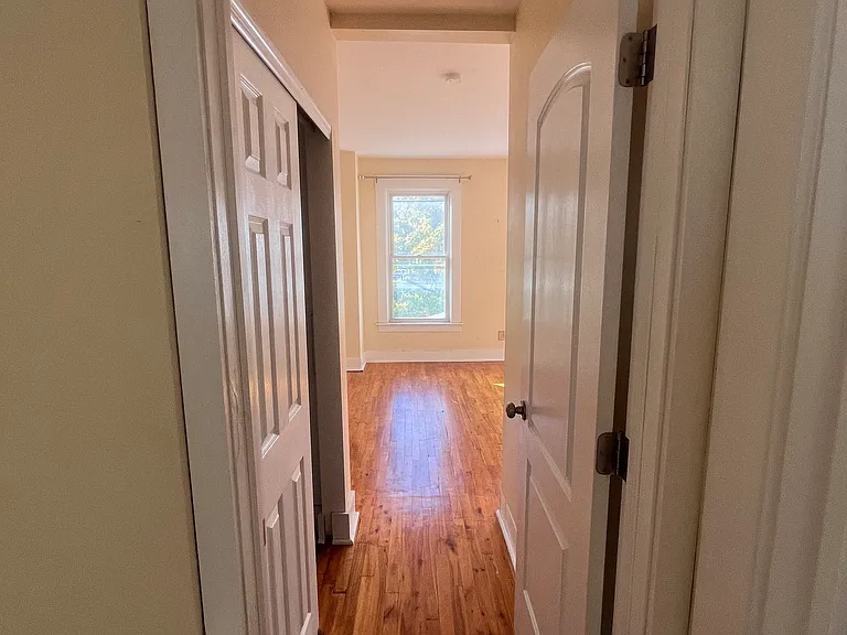 6 Forest Ave — Photo 13